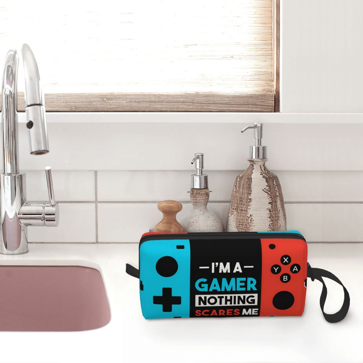 Games Console Makeup Bag Trave - огляд і ціна Gaming Console In 90S